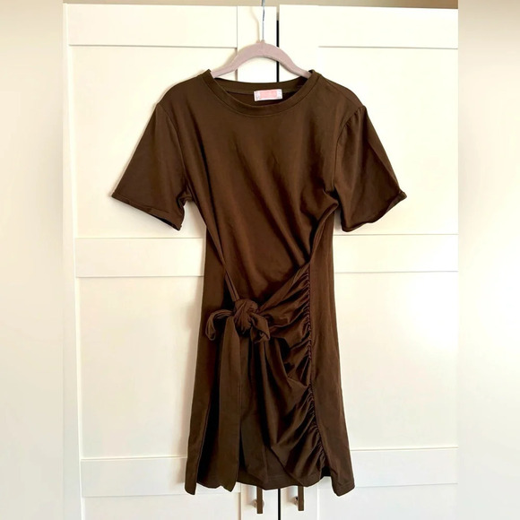 Brown dress medium - Picture 1 of 2